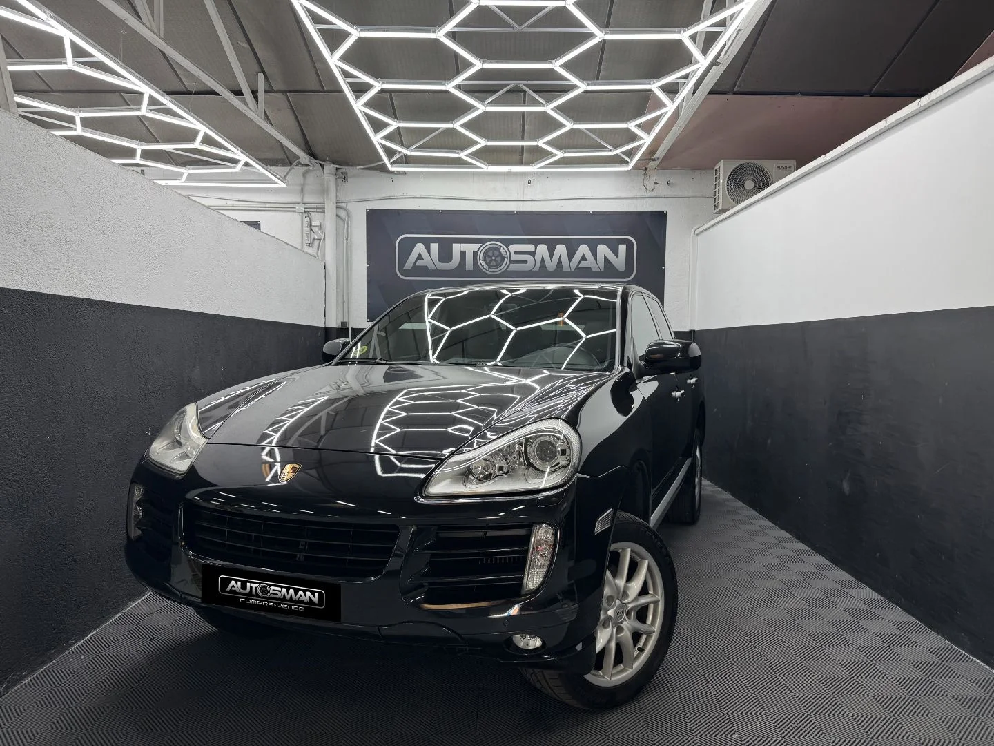 PORSCHE Cayenne 3.0 TDI Tiptronic 2010 Diésel Negro - Interior